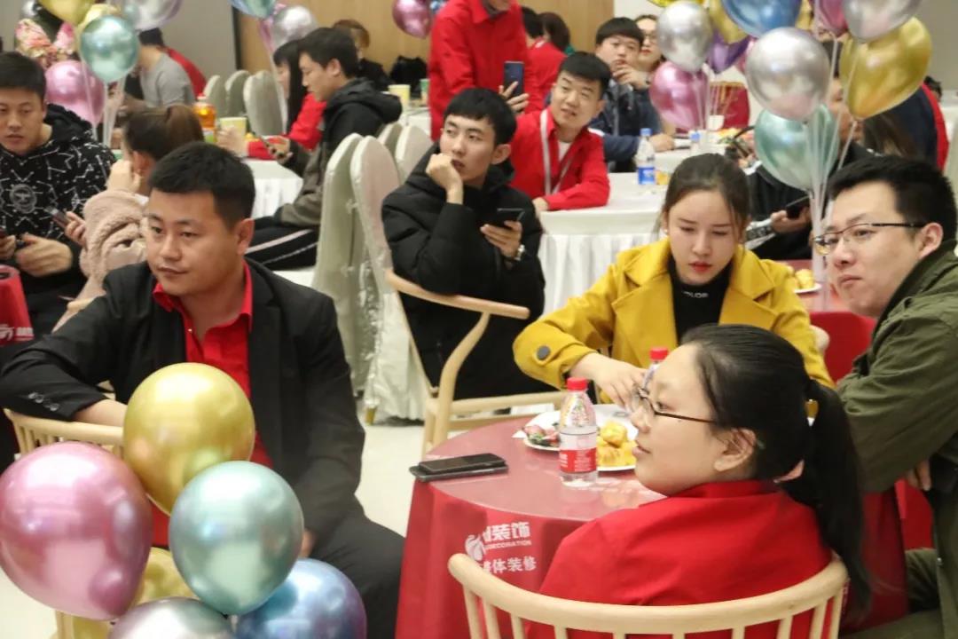 林鳳裝飾夜宴開場活動 林鳳裝飾夜宴開場活動