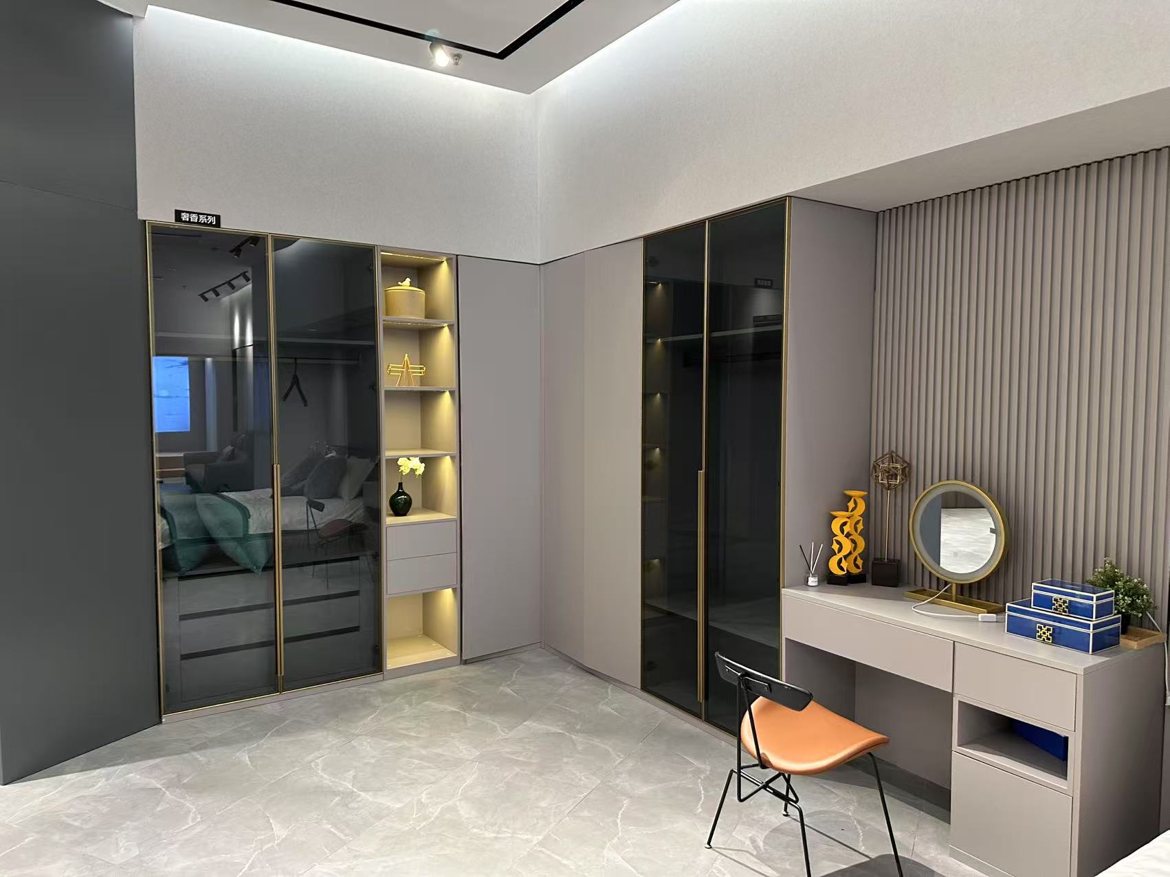 裝修實(shí)景圖.jpg 裝修實(shí)景圖.jpg