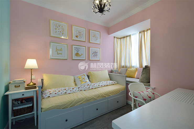 中海康城98㎡-北歐現(xiàn)代- 客臥 (1).jpg